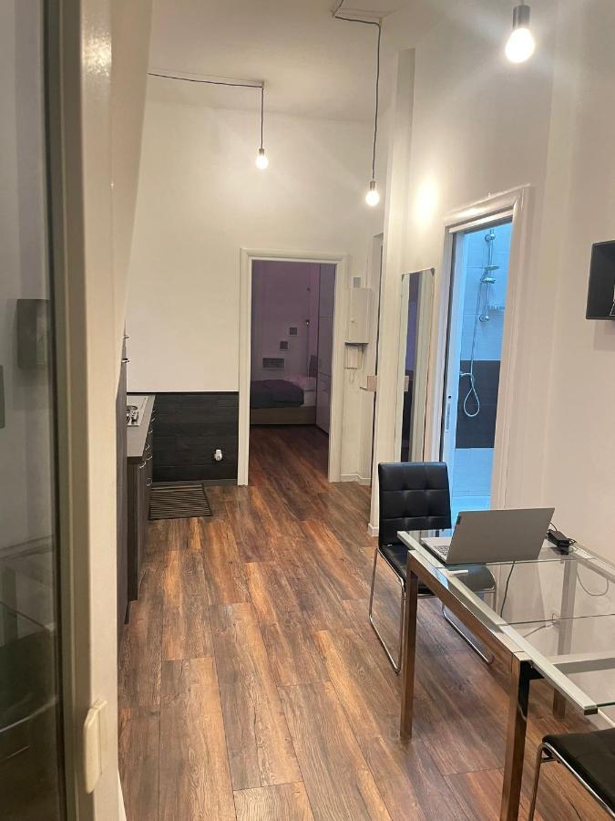 Show House Turin Luaran gambar