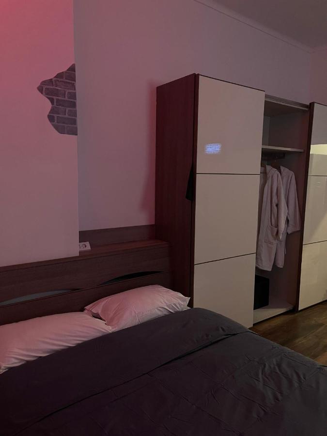 Show House Turin Luaran gambar