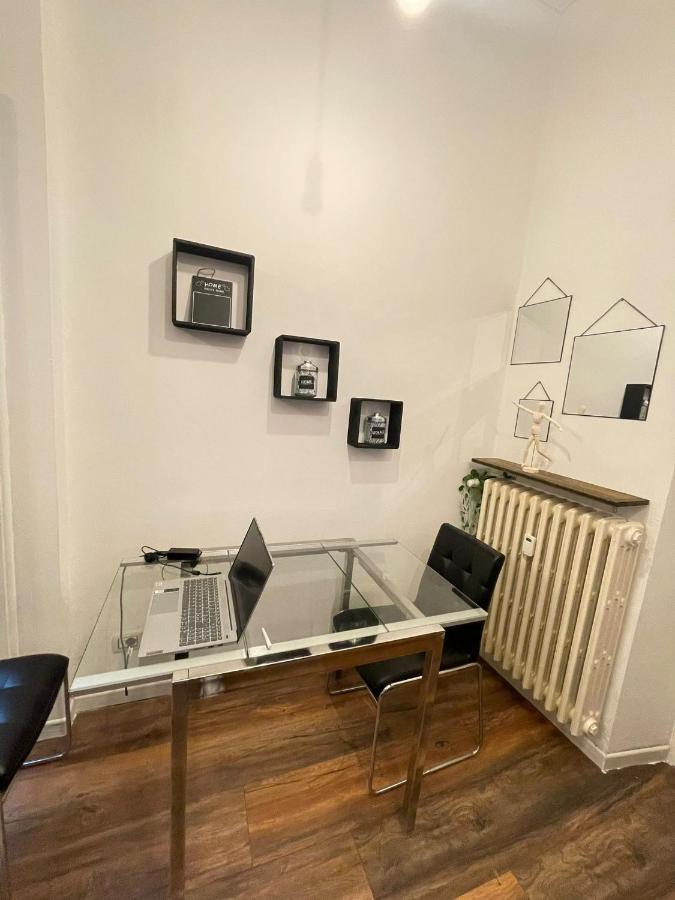 Show House Turin Luaran gambar